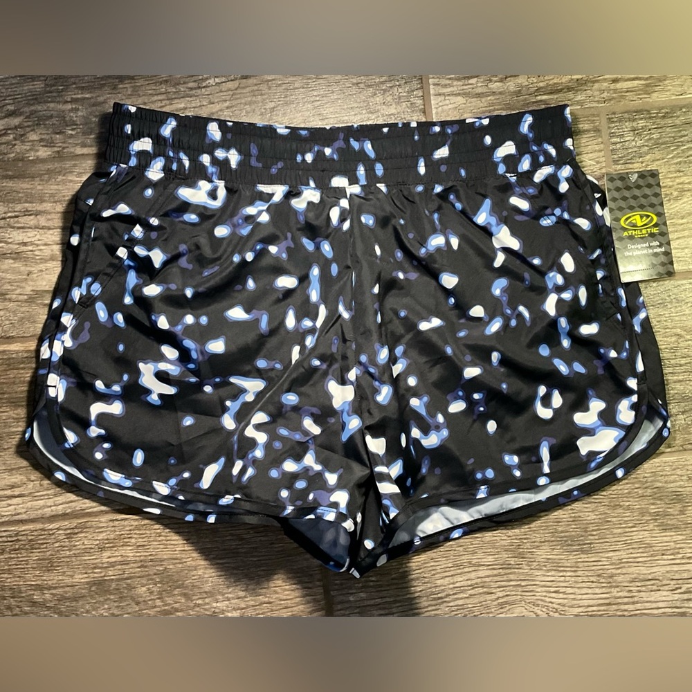 New Athletic Works DriWorks run shorts You pick size S or M Black Soot Design